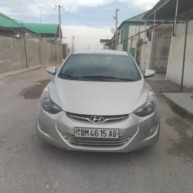 Hyundai Elantra 2011