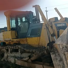 Komatsu D155AX-8 2010