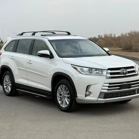 Toyota Highlander 2019