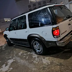 Ford Explorer 1996