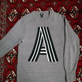 jempir switer H&M