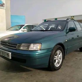 Toyota Carina 1994