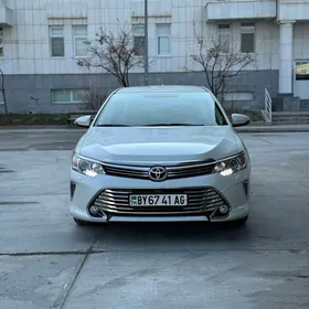 Toyota Camry 2016