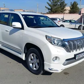 Toyota Land Cruiser Prado 2014