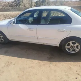 Hyundai Sonata 2000