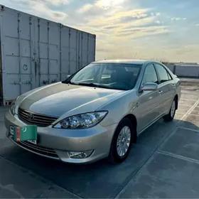 Toyota Camry 2005