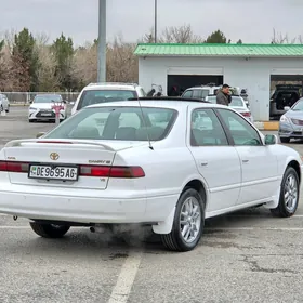 Toyota Camry 1999