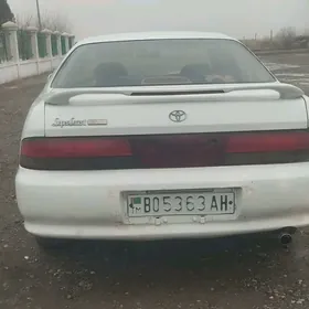 Toyota Cresta 1993