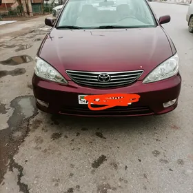 Toyota Camry 2004