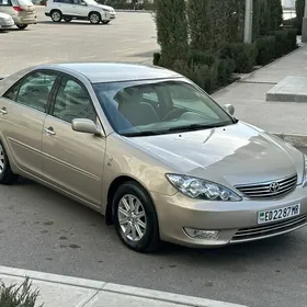 Toyota Camry 2003