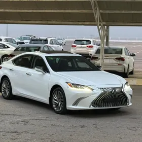 Lexus ES 350 2019