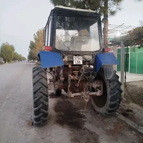 MTZ 80 2000