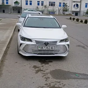 Toyota Avalon 2019