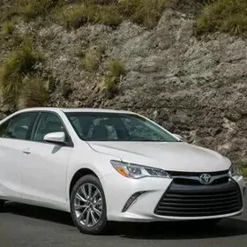 Toyota Camry 2017