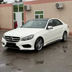 Mercedes-Benz E350 2011