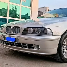 BMW E39 2002