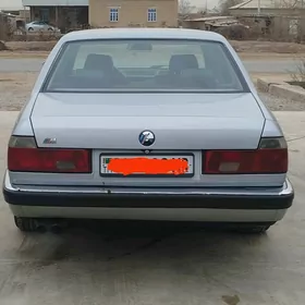 BMW 740 1993