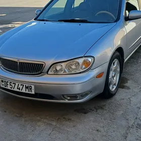 Infiniti I30 2001