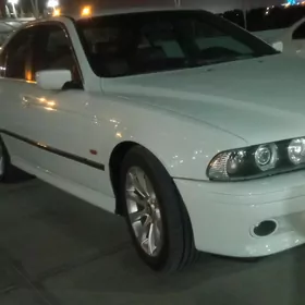 BMW E39 1999