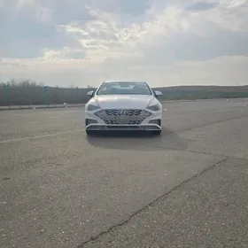 Hyundai Sonata 2021