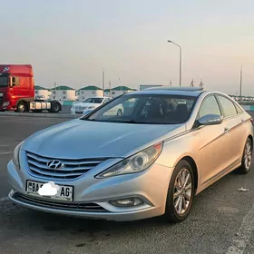 Hyundai Sonata 2011