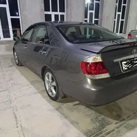 Toyota Camry 2005