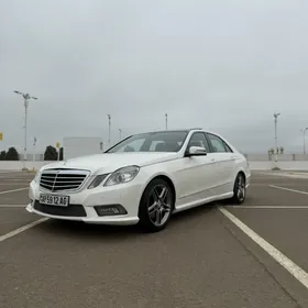 Mercedes-Benz E350 2011