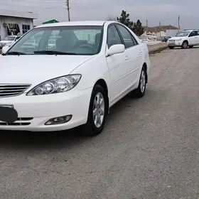 Toyota Camry 2004