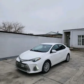 Toyota Corolla 2018