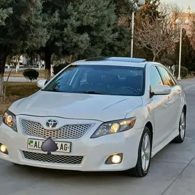 Toyota Camry 2010