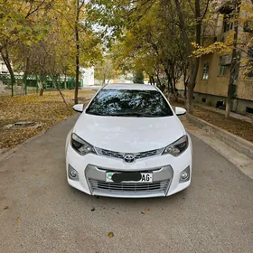 Toyota Corolla 2015