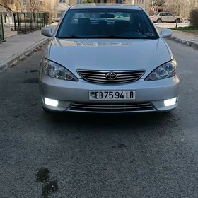 Toyota Camry 2005