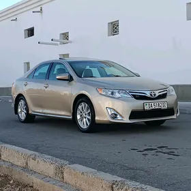 Toyota Camry 2012