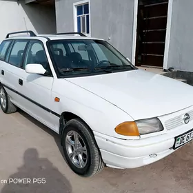 Opel Astra 1996