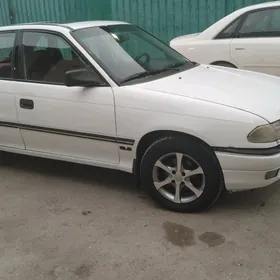 Opel Astra 1992