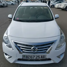 Nissan Sunny 2020