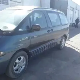 Toyota Previa 1992