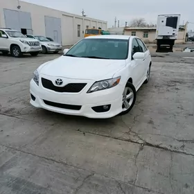 Toyota Camry 2011