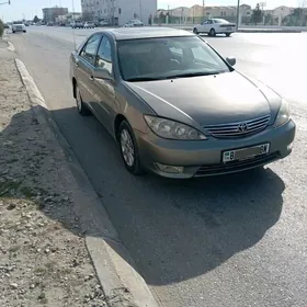 Toyota Camry 2005