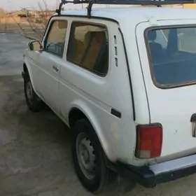 Lada Niva 2008