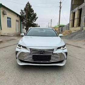 Toyota Avalon 2019