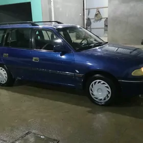 Opel Astra 1993