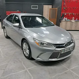 Toyota Camry 2017