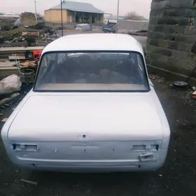 Lada 2103 1988