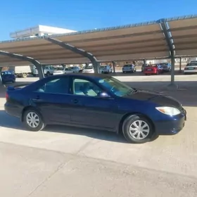 Toyota Camry 2004