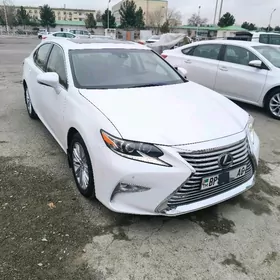 Lexus ES 350 2016