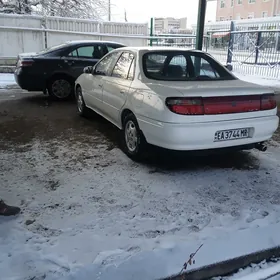 Toyota Carina 1993