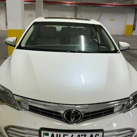 Toyota Avalon 2013