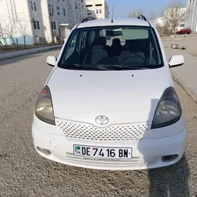 Toyota Yaris 2006