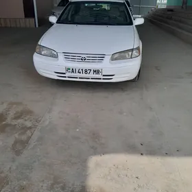 Toyota Camry 1998